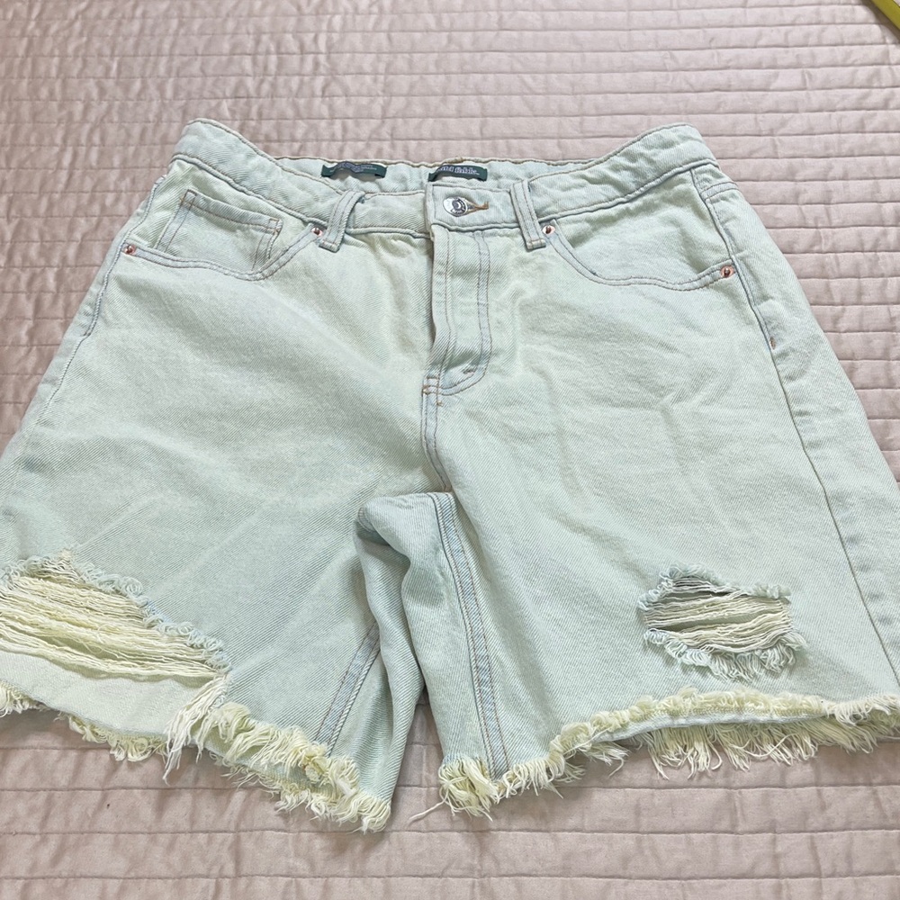 WILD FABLE WOMENS SIZE 6 Mint Distressed Denim Shorts